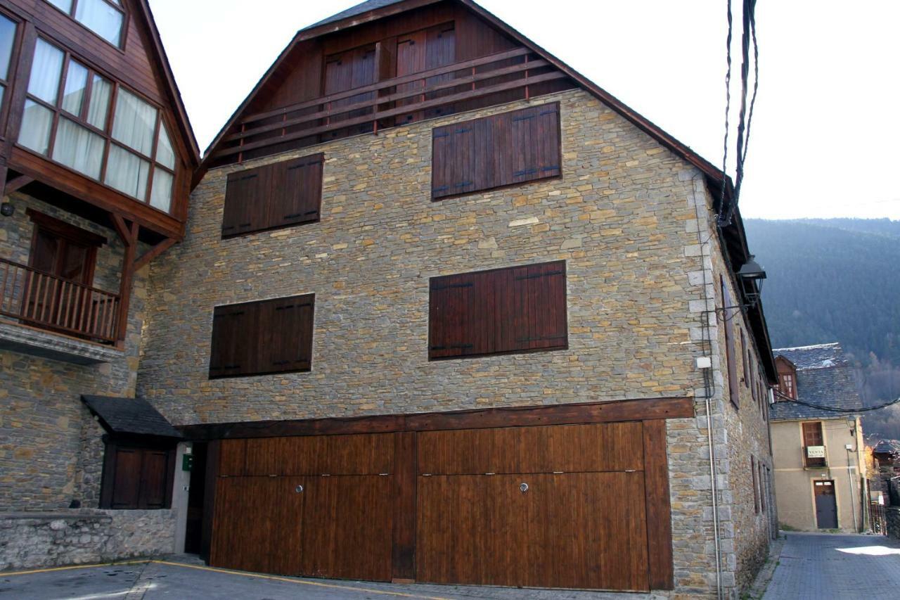 Apartamento Salardu centro ático Exterior foto